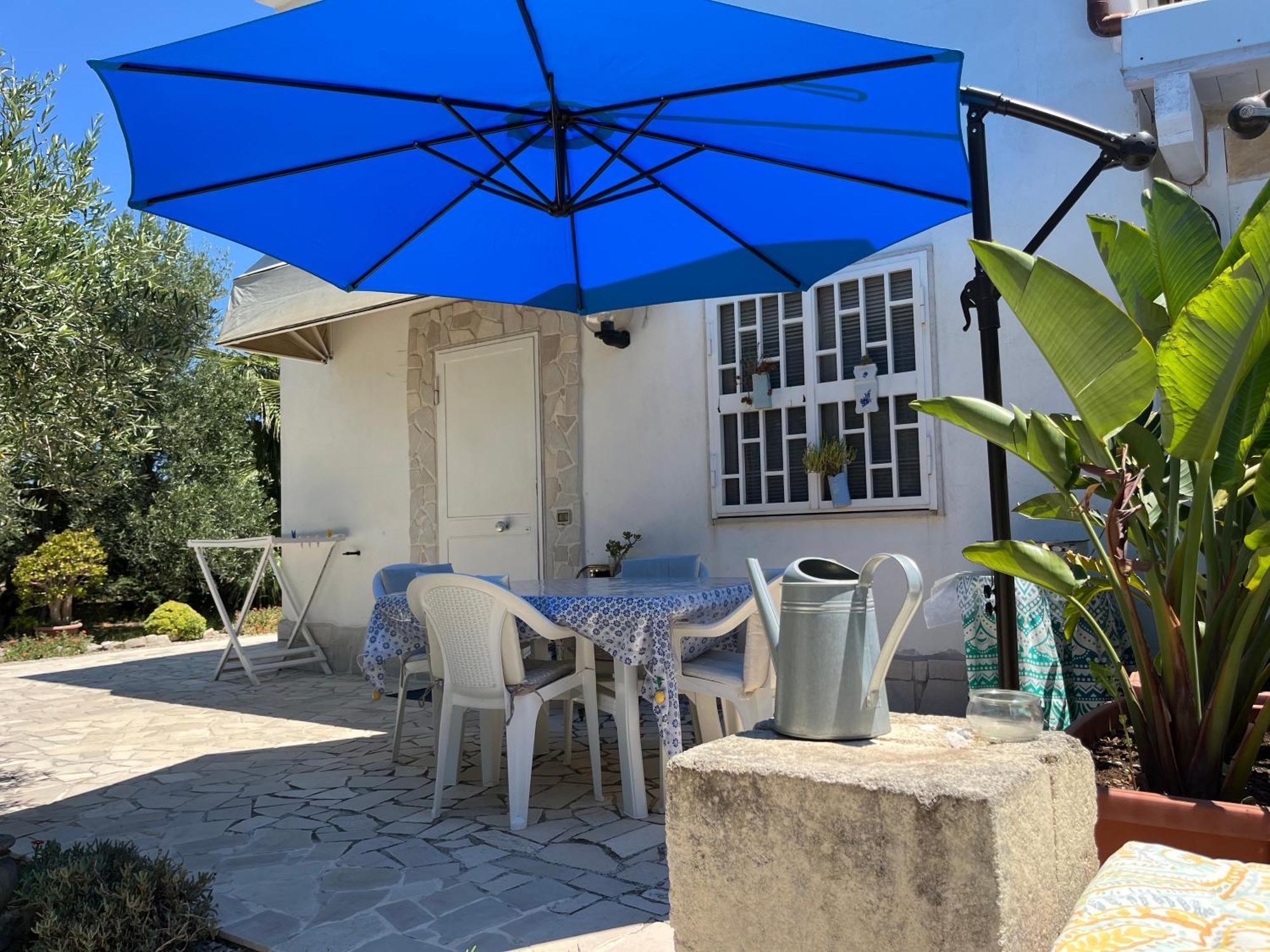 B&B Villa Mediterranee Con Parking Space 트라니 외부 사진